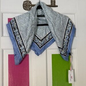 Vineyard Vines Tiny Floral Bandana